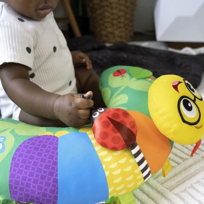 BABY EINSTEIN Coussin d'activités multisensoriel pour jeux a plat ventre - Cal-a-Pillow - 0M+ Cadeau Noel bébé