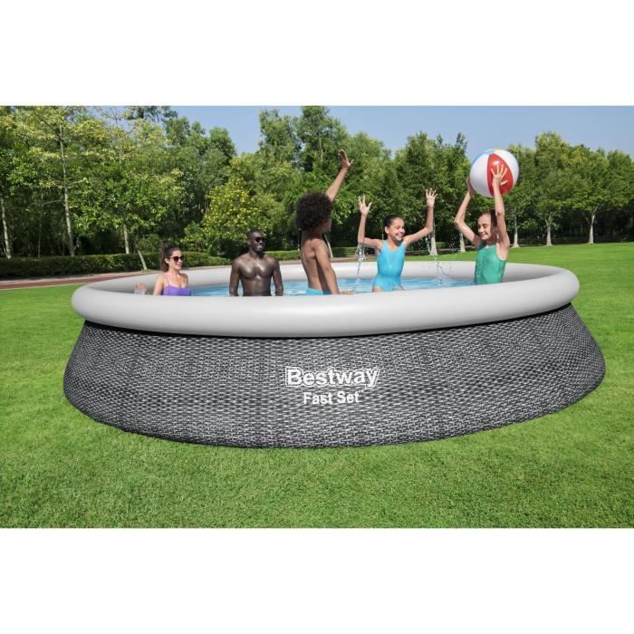Kit Piscine hors sol autoportante BESTWAY - Fast Set - 457 x 84 cm - Ronde (Livrée avec une pompe et cartouche de filtration)