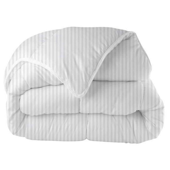 Couette Chaude Prestige Multi Protection - 100% Polyester - BLANREVE - 220 x 240 cm - Satin Rayé