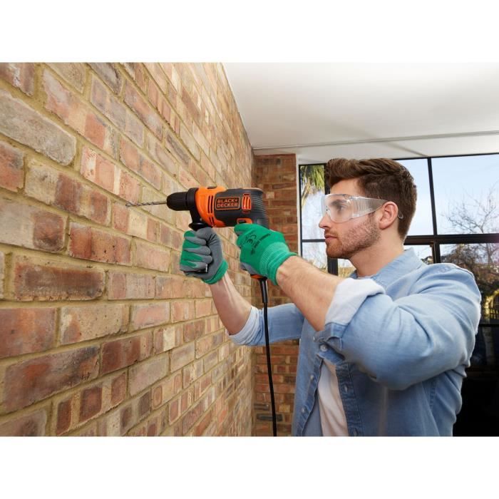 Perceuse a percussion filaire - 710W - BLACK+DECKER - BEH710-QS - avec 4 forets de perçage