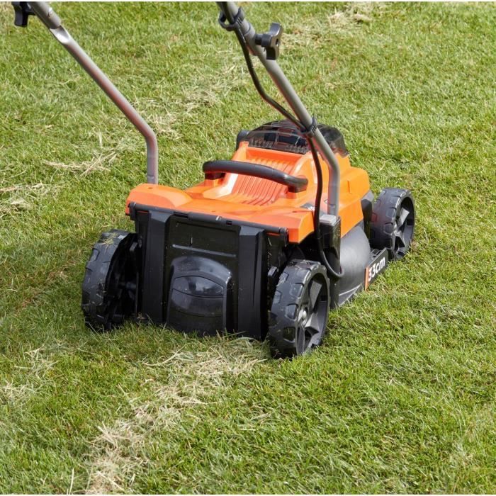 Tondeuse électrique sans fil + 2 batterie 2,5Ah + chargeur - BLACK&DECKER - BCMW3318L2-QW - 18V - 33cm de coupe - Mulching