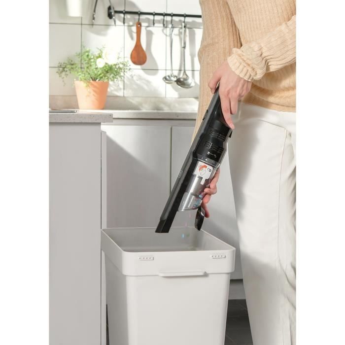 BLACK+DECKER BLACK+DECKER - Aspirateur a main PHANTOM (12V) - Moteur Brushless - 2 Vitesses - Jusqua 35 AirWatts -