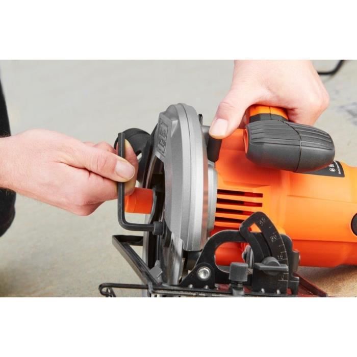 Scie circulaire filaire - BLACK+DECKER - CS1550-QS - 1500W - profondeur de coupe 66mm