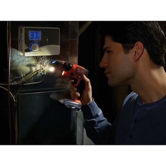 Tournevis électrique - BLACK+DECKER - BDCSFS30C-QW - 3,6V - LED - avec 31 accessoires