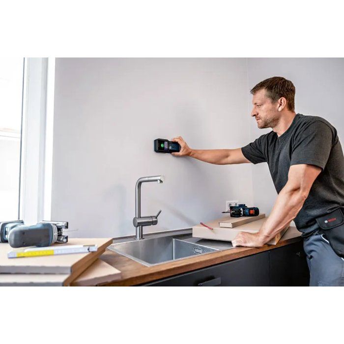 Détecteur mural GMS 120-27 PROFESSIONAL - BOSCH - avec 2 piles (AA) - étui - 601081700