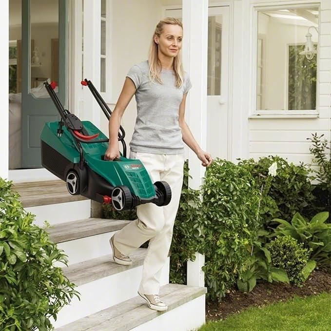 Tondeuse filaire Bosch - EasyRotak 32-205 (moteur 1200 W, 32cm de coupe) 06008A6300