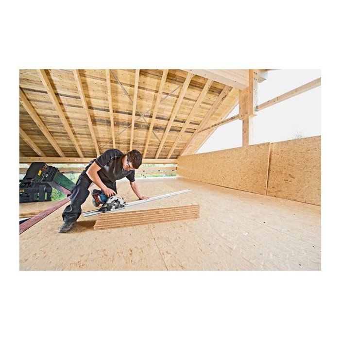 Scie Circulaire Bosch Professional GKS 18V-57 G avec lame de 165mm, sans batterie, dans une Lboxx - 06016A2101