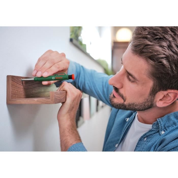 Crayon marqueur trous profonds