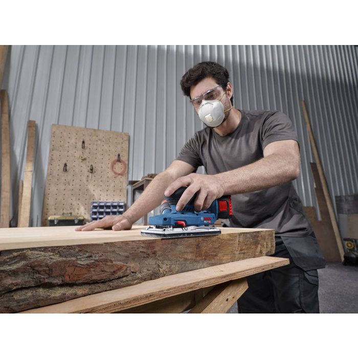 Ponceuse vibrante sans fil BOSCH PROFESSIONAL - GSS18V-18 - Sac a poussiere + feuille abrasive