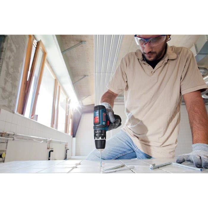 Perceuse-visseuse a percussion Bosch Professional GSB 12V-15 + 10 accessoires + 2 batteries 2,0Ah + Coffret