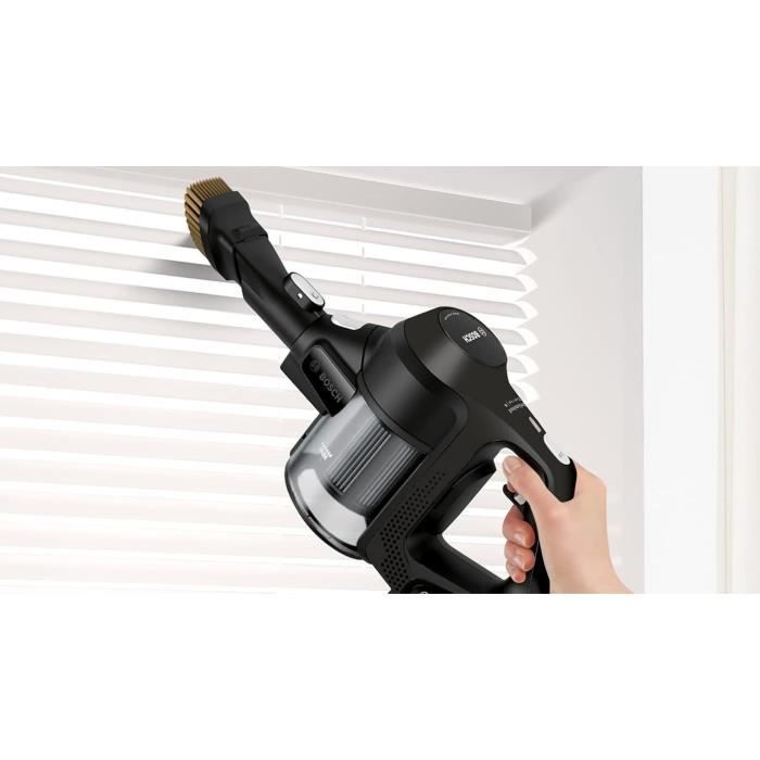 BOSCH BBS611BSC - Aspirateur balai multifonction sans fil - noir - aspirateur a main intégré - 2 vitesses - 30 mn d'autonomie