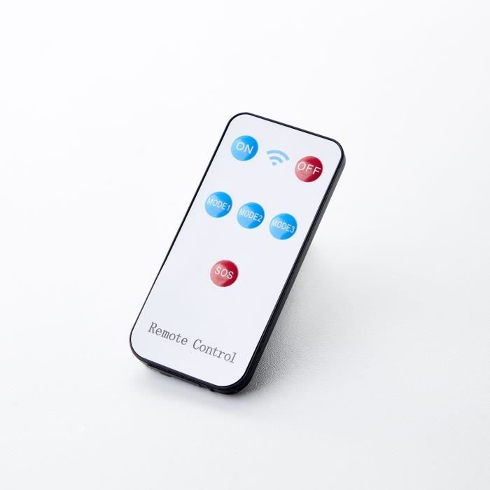 Spot extÈrieur a piquer - BRILLIANT - JOPLIN - LED et solaire - DÈtecteur - Plastique et verre - 4 W - Noir