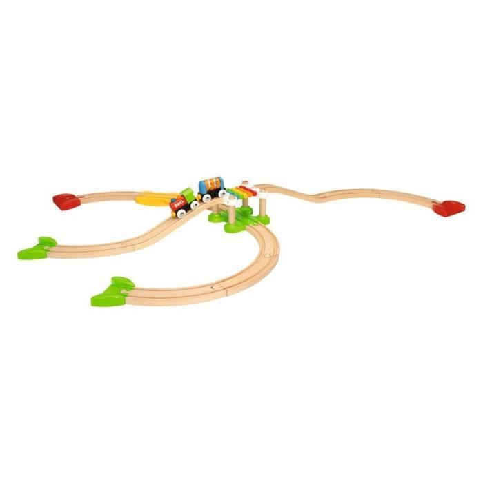 Circuit de train en bois BRIO Mon Premier Circuit de DÈcouverte - Coffret 18 pieces - Des 18 mois