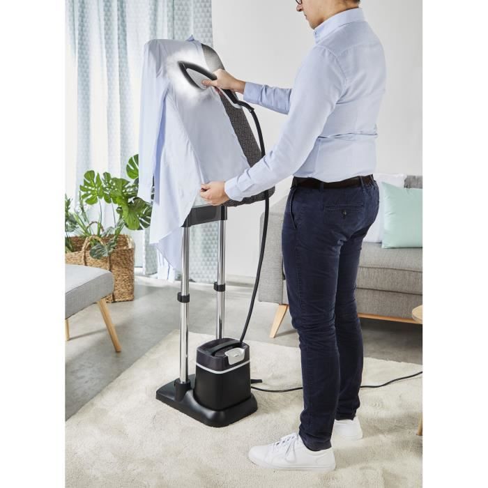 CALOR IXEO+ DÈfroisseur vapeur tout-en-un avec planche, Smart Board intÈgrÈe, Vapeur 45 g/min QT1510C0