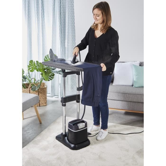 CALOR IXEO+ DÈfroisseur vapeur tout-en-un avec planche, Smart Board intÈgrÈe, Vapeur 45 g/min QT1510C0