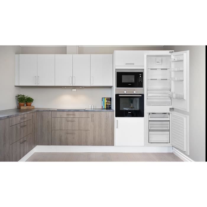 Réfrigérateur congélateur bas encastrable - 233L - Total No Frost (Sans givre) - L54x H177 x P54,5cm - Classe D