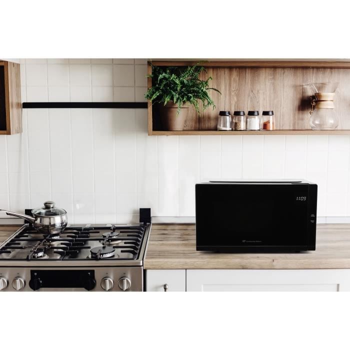 Micro-ondes - CONTINENTAL EDISON - CEMO23BG - Gril - Noir - 1280 W - L48 x H29,3 x P33,7 cm - 23 L