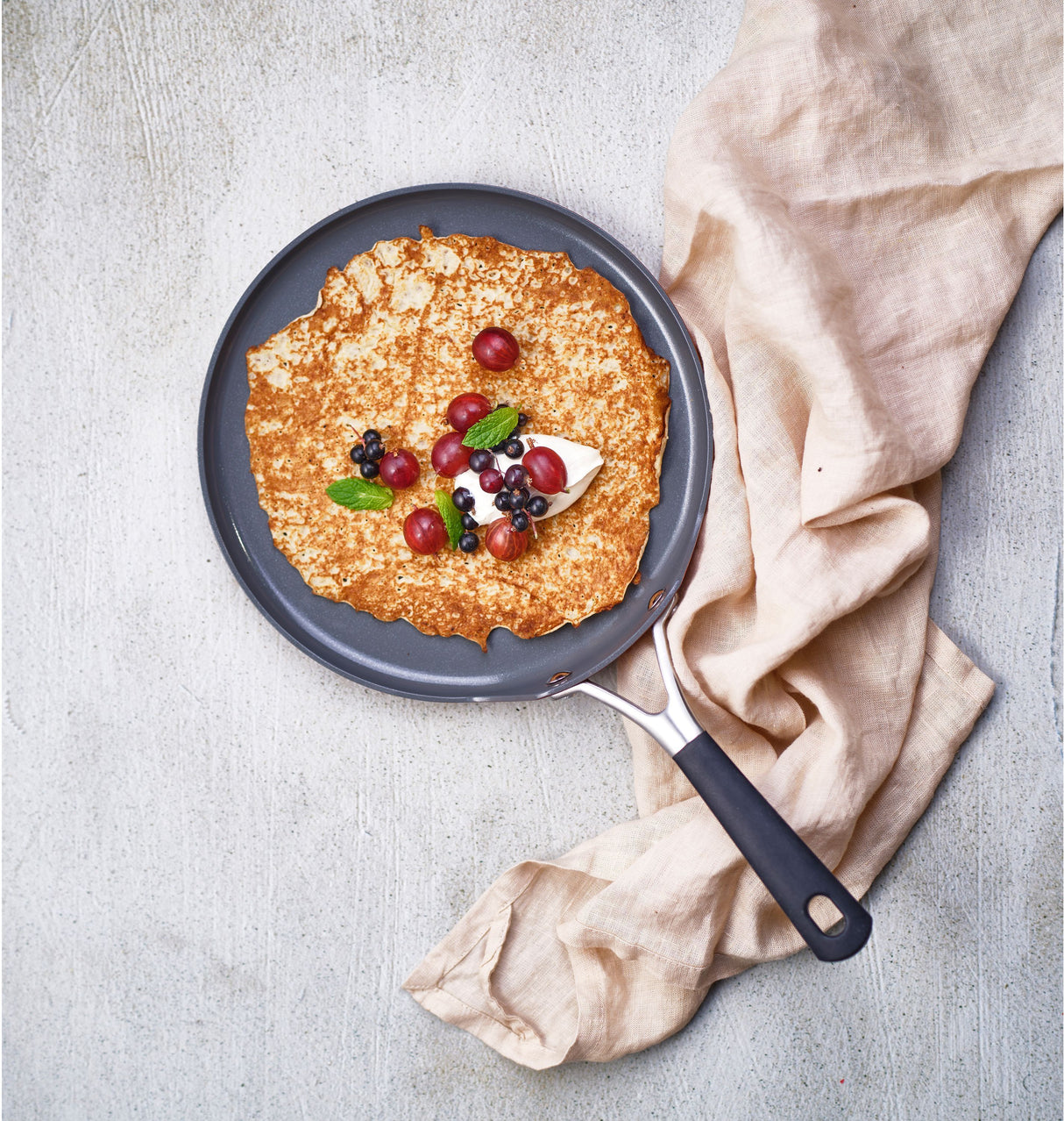 Crépiere - COSY & TRENDY - CERAPRO - Aluminium recyclé - Ø25 cm - Tous feux dont induction