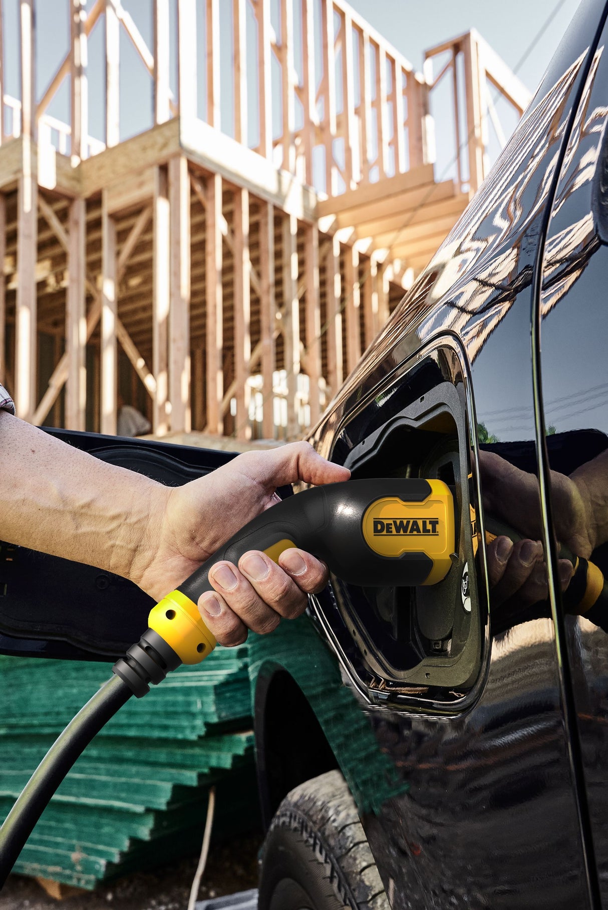 Câble de charge pour véhicule électrique - DEWALT - 7,4kW - Type 2 - 5 m - Câble TPU - 32A - 230V AC