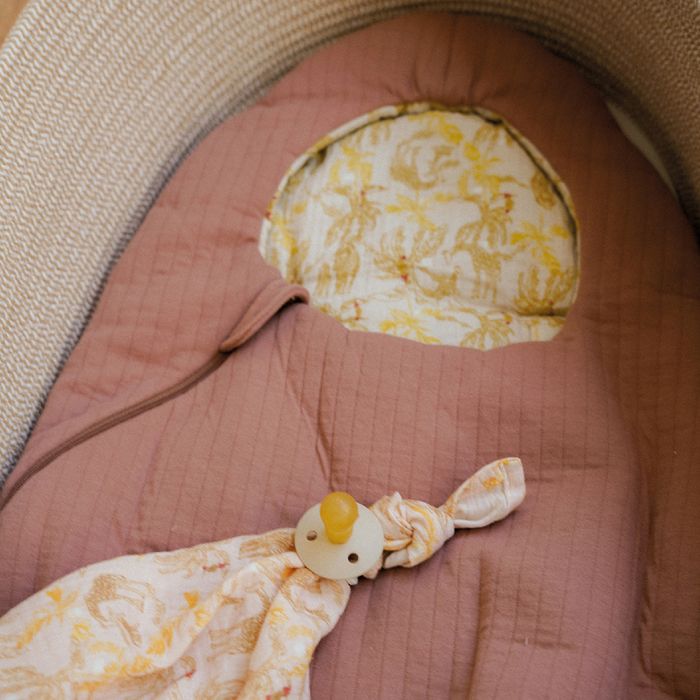 Nid d'ange réversible uni / motif Safari Rose Blush 0-3 mois