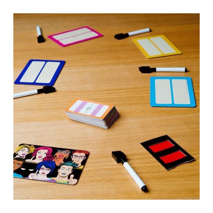 jeu de carte - Suspicious