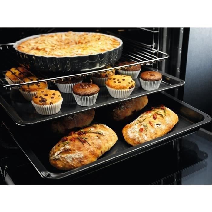 Four SurroundCook ELECTROLUX - EOF7P00X0 - Chaleur tournante pulsÈe - 72L - Pyrolyse - A+ - Inox