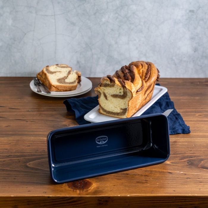 Moule a cakes et moule a manqué - DR oeTKER - Back Liebe - Email - 30 et 26 cm