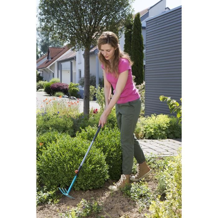 Serfouette a fleurs Combisystem GARDENA - Acier enduit - Outil pour travaux de sol - Garantie 25 ans