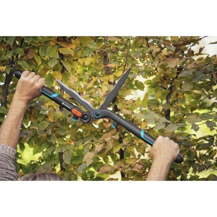 GARDENA Cisaille a haies 2en1 EnergyCut Lames ondulées Revetement anti-adhérence Double crémaillere Garantie 25 ans