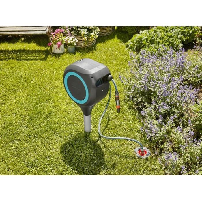 Dévidoir automatique sur pic RollUp S 15 m - GARDENA - Liseret bleu - Enroulement automatique du tuyau