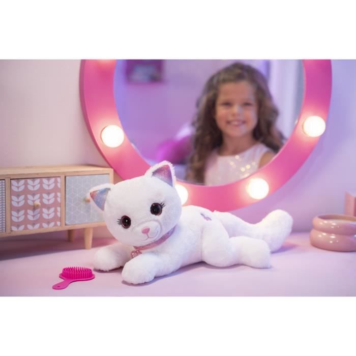 Gipsy Toys - Cuty Bella Fashionista - Peluche Interactive Chat Toute Douce Qui s'illumine au Rythme de Jolies Mélodies - 30 cm