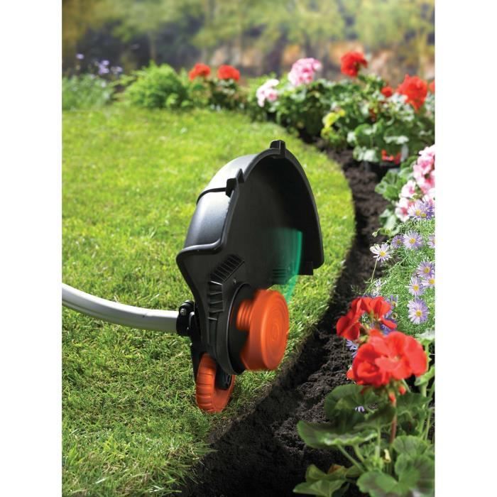 Coupe-bordure électrique BLACK+DECKER - GL7033-QS - 700W - 33 cm - Filaire - tete pivotante - tube télescopique