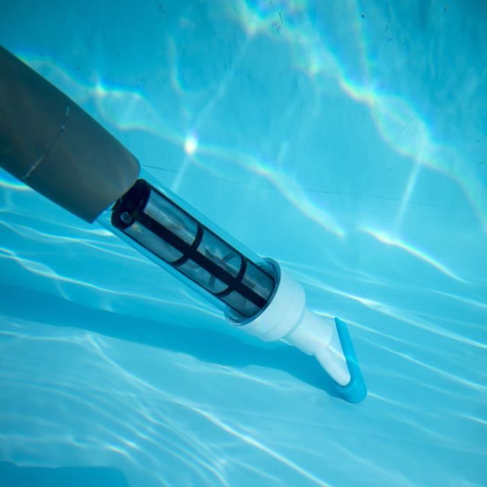 GRE - Nettoyeur aspirateur de fond a batterie pour piscine - Avec manche tÈlÈscopique