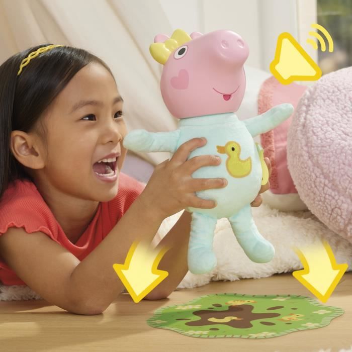 Peppa Pig Gros câlins Evie, poupée interactive avec accessoires, des 3 ans