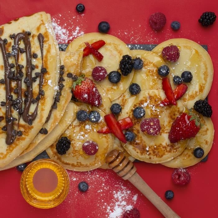 Crepiere HKoeNIG - KREP56 - Plaque rÈversible amovible - Surface de cuisson 33 cm - 1500W - Noir/Acier