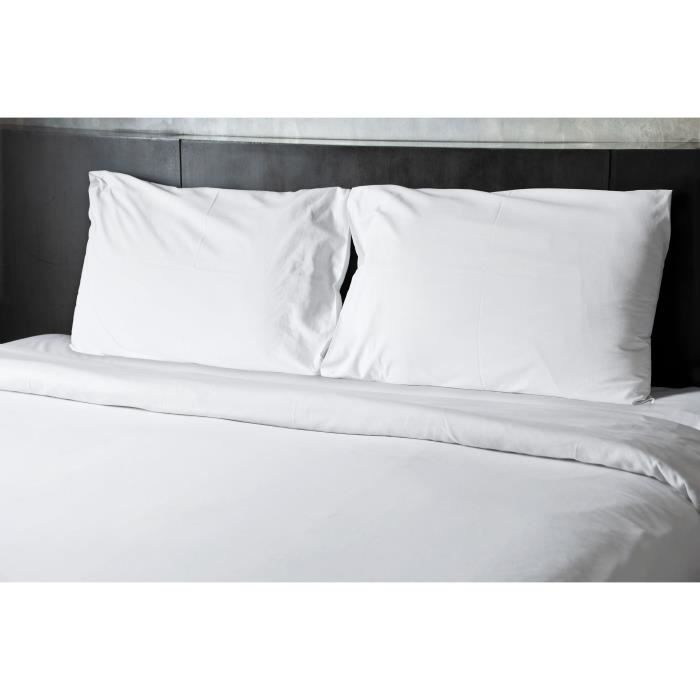Lot de 2 taies d'oreiller - HOME LINGE PASSION - Microfibre 82 g - 50 x 70 cm - Blanc