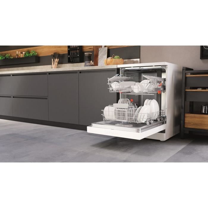 Lave-vaisselle pose libre HOTPOINT H4FD641A - 14 couverts - L60cm - 41 dB - Classe C - Blanc