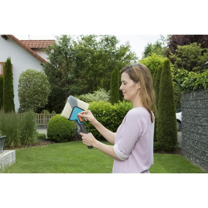 GARDENA Balai tete de loup Combisystem - Brosse haute qualité Boîtier plastique Jardin et intérieur Garantie 25 ans