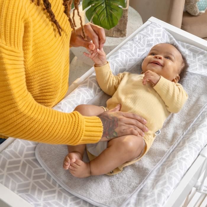 INGENUITY Matelas a langer avec 1 housse de protection impermÈable, 1 housse Èlastique ultra-moelleuse, 1 serviette Èponge