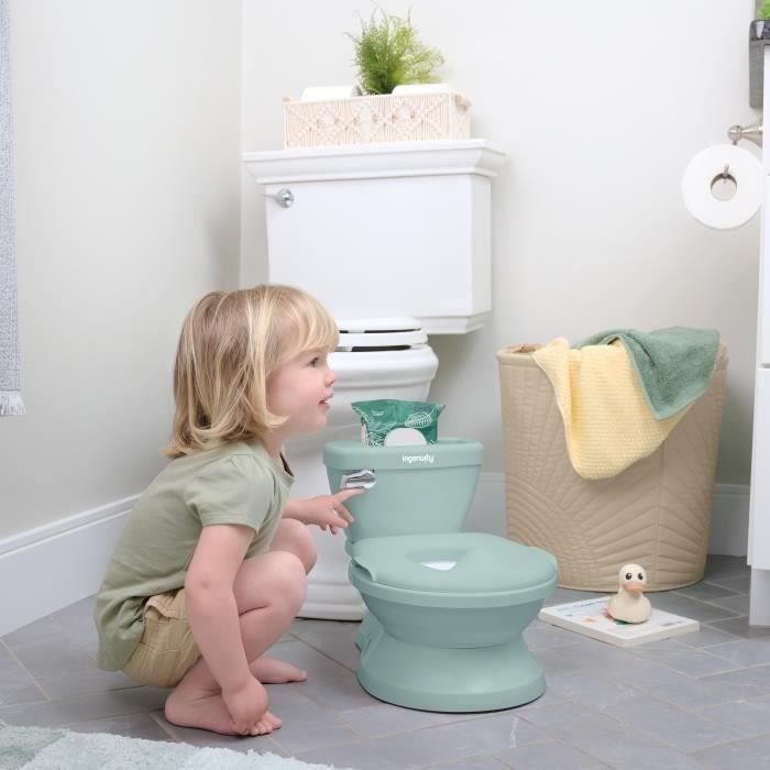 INGENUITY Mini Toilette enfant avec Réducteur de Toilette inclus, Chasse d'eau musicale et rangement lingette intégré Vert