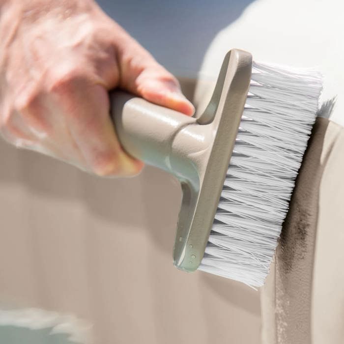 Kit d'entretien pour Spa - Intex - 28004 - Avec brosse incurvÈe et filet en maille