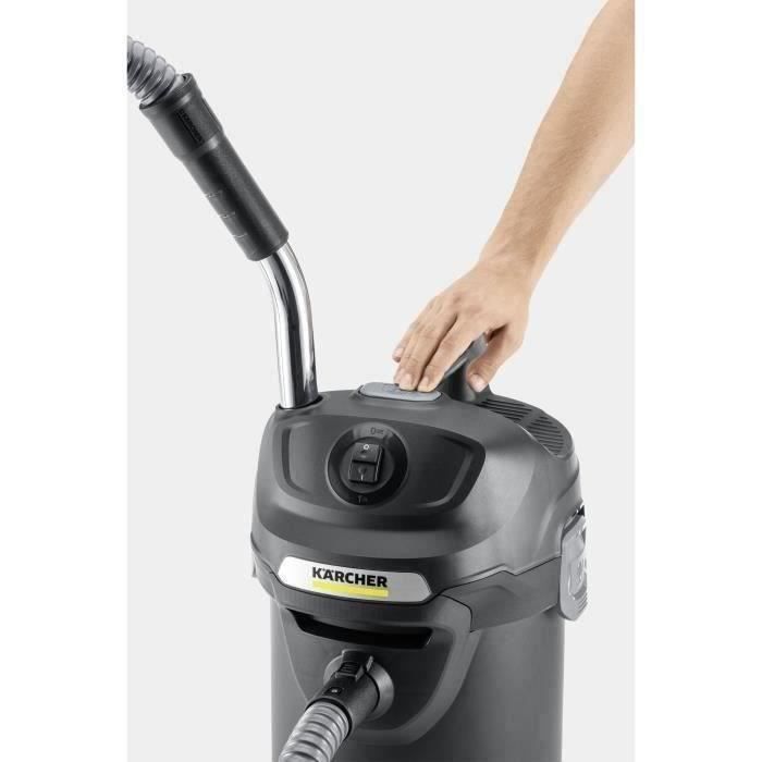 Aspirateur cendres et poussieres KARCHER AD 4 Premium - Cuve MÈtal 17 L - 600W