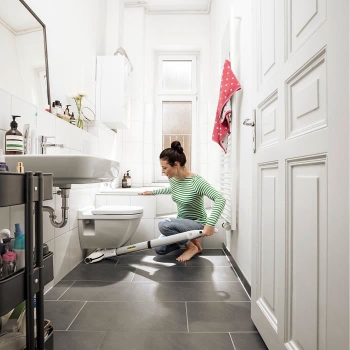 KARCHER EWM 2 - Balai serpilliere électrique sans fil - Permet de nettoyer jusqu'a 60 m² - Tout type de sols durs