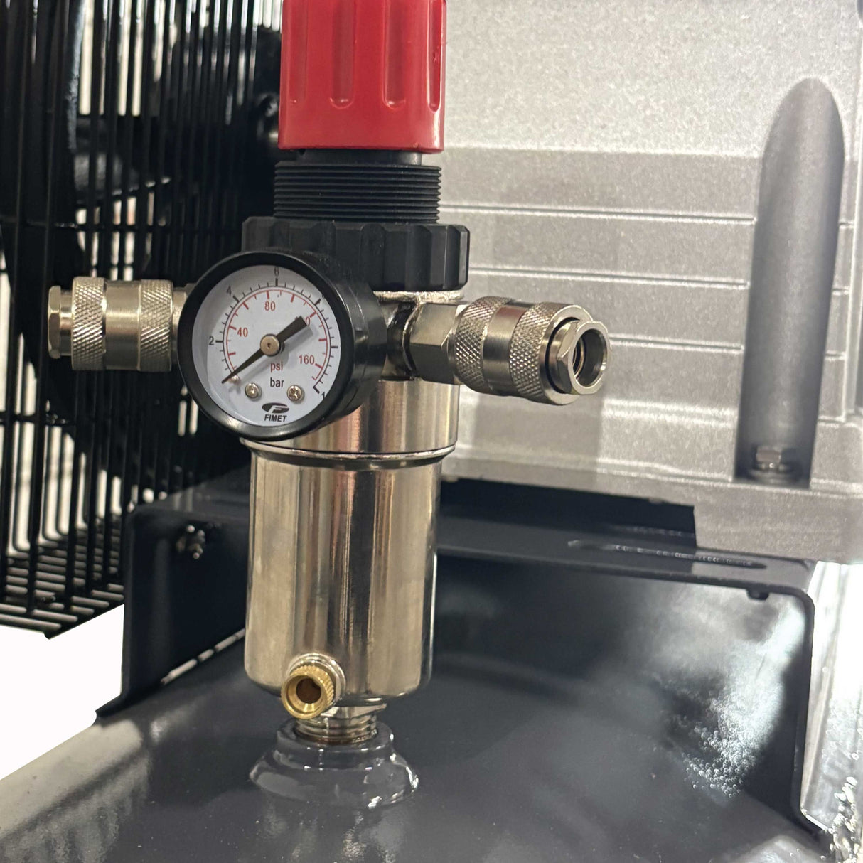 Compresseur d'air horizontal Domac LD200 - 200L - 2200W - 10 bars - 4 CV