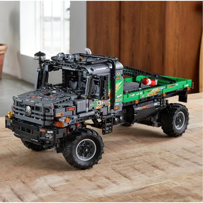LEGO Technic Le Camion d'Essai 4x4 Mercedes-Benz Zetros 42129 - ContrÙle via Application