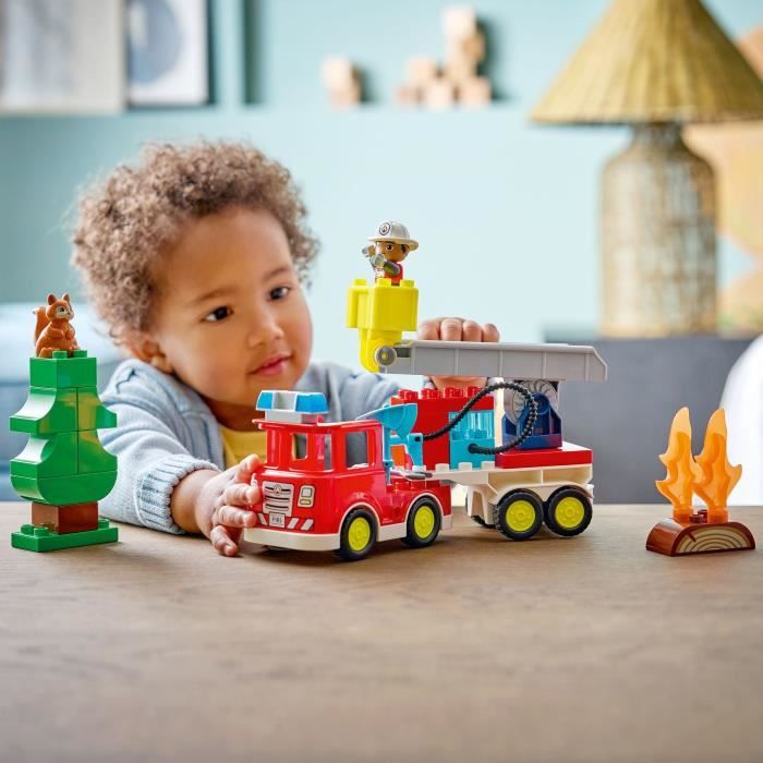LEGO DUPLO Ma Ville 10473 Le Camion de Pompiers - Jouet Éducatif Garçon ou Fille des 2 ans