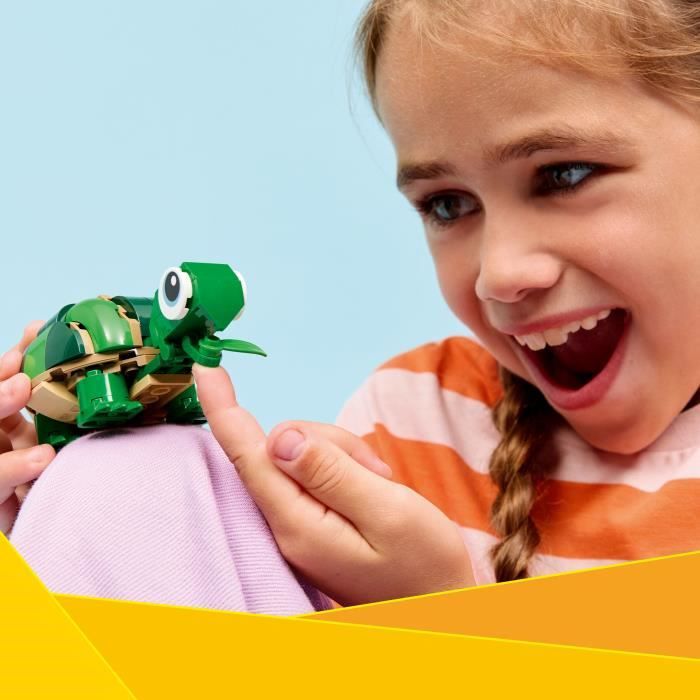 LEGO Creator 3-en-1 31377 La Tortue et la Fleur de Nénuphar - Jouet de Construction 7 ans