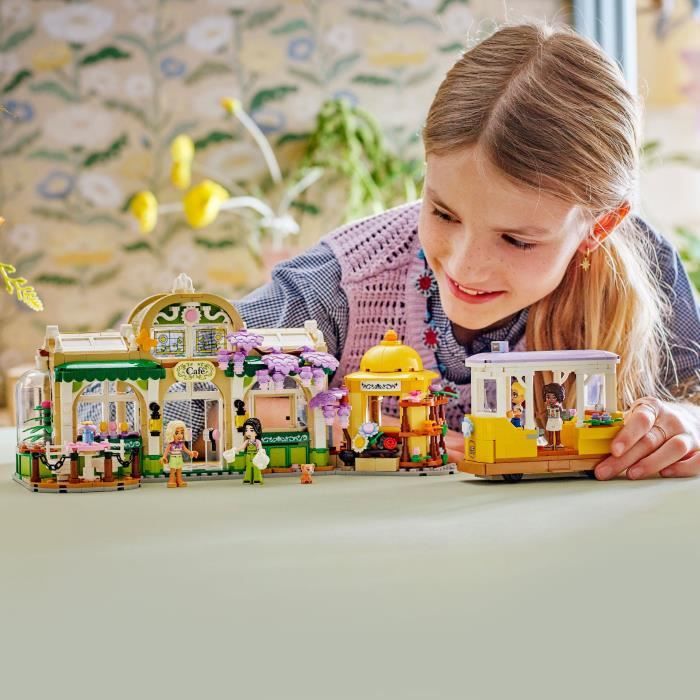 LEGO Friends 42671 Café des Plantes et Kiosque a Fleurs - Jeu de Construction des 9 ans