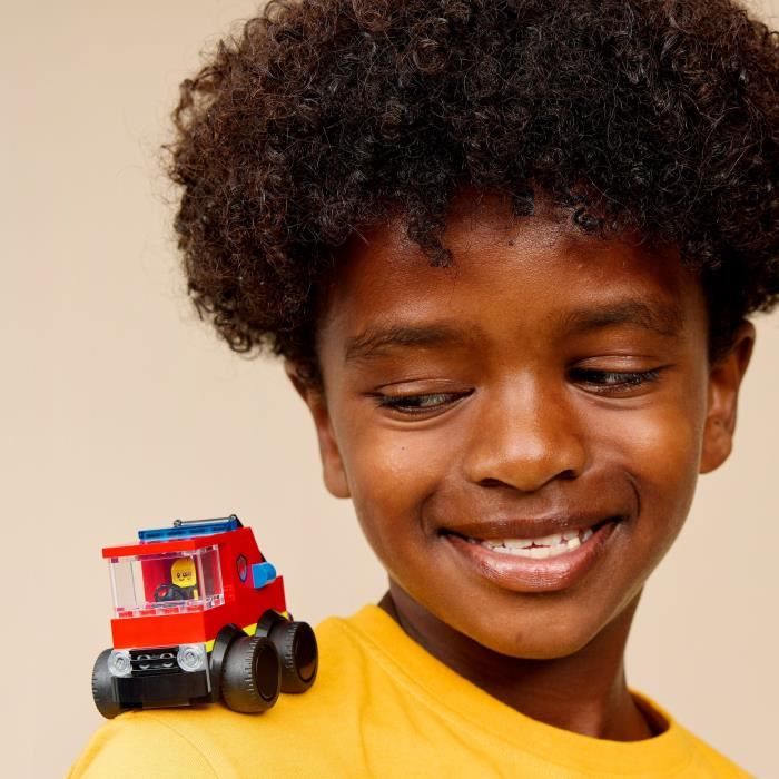 LEGO City 60482 Véhicules - Le Camion de Pompiers - Jeu Créatif des 5 ans - Idée de Cadeau