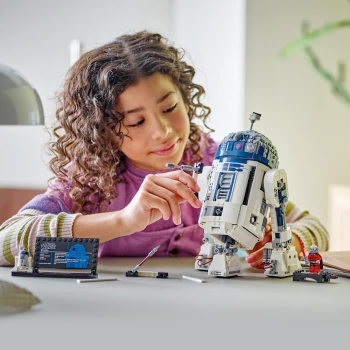 LEGO Star Wars 75379 R2-D2, Jouet Droide a Construire, Cadeau pour Enfants, Jeu de Combat